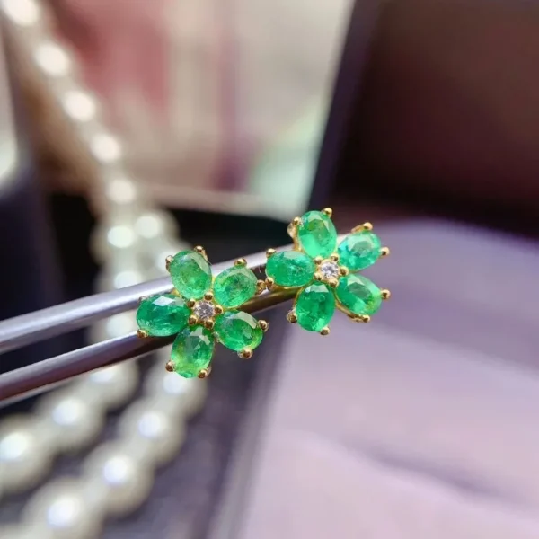 Emerald Flower Design Earrings
